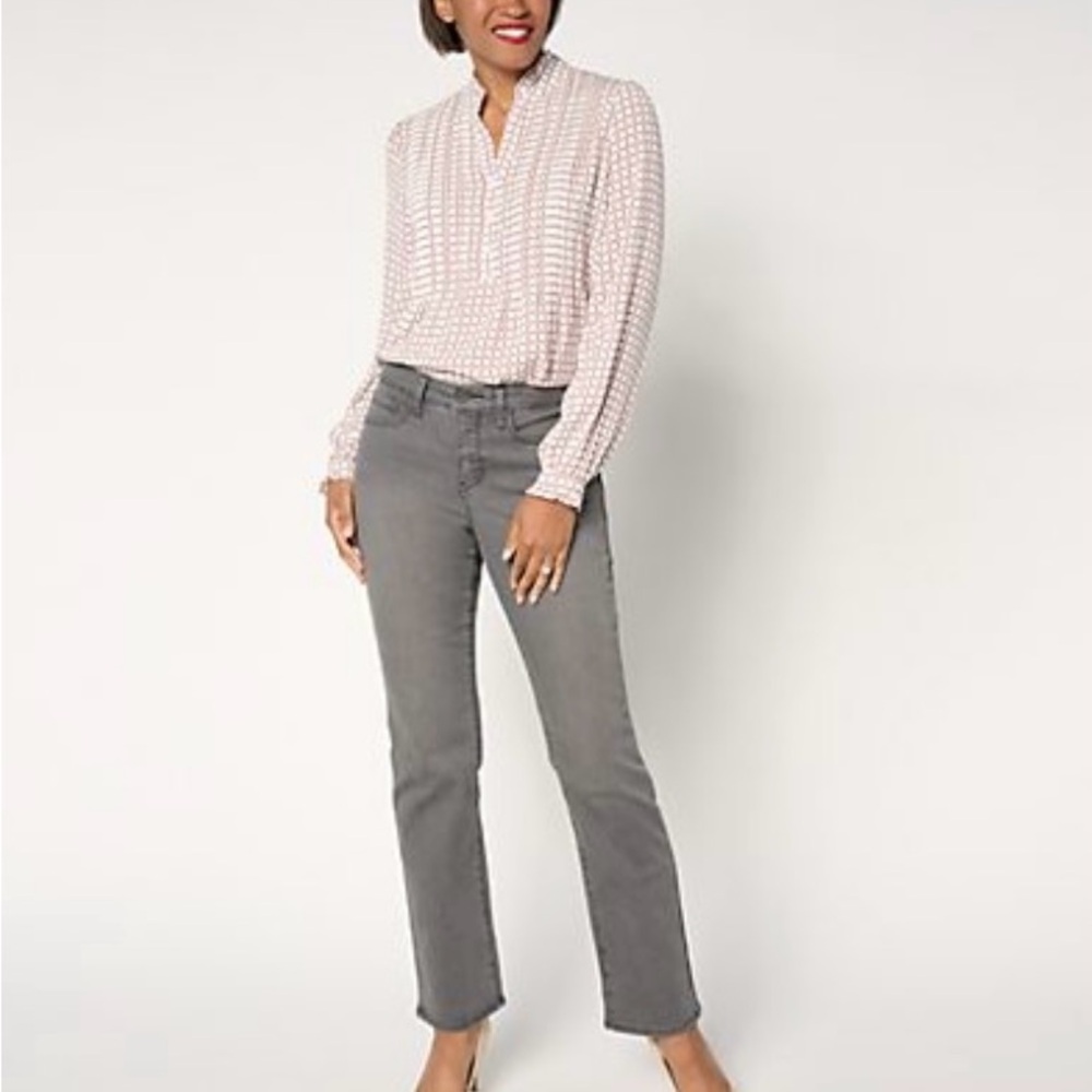 NWT NYDJ COOLMAX Ellison Stretchy Straight Leg Jeans with Cool Embrace Size 8